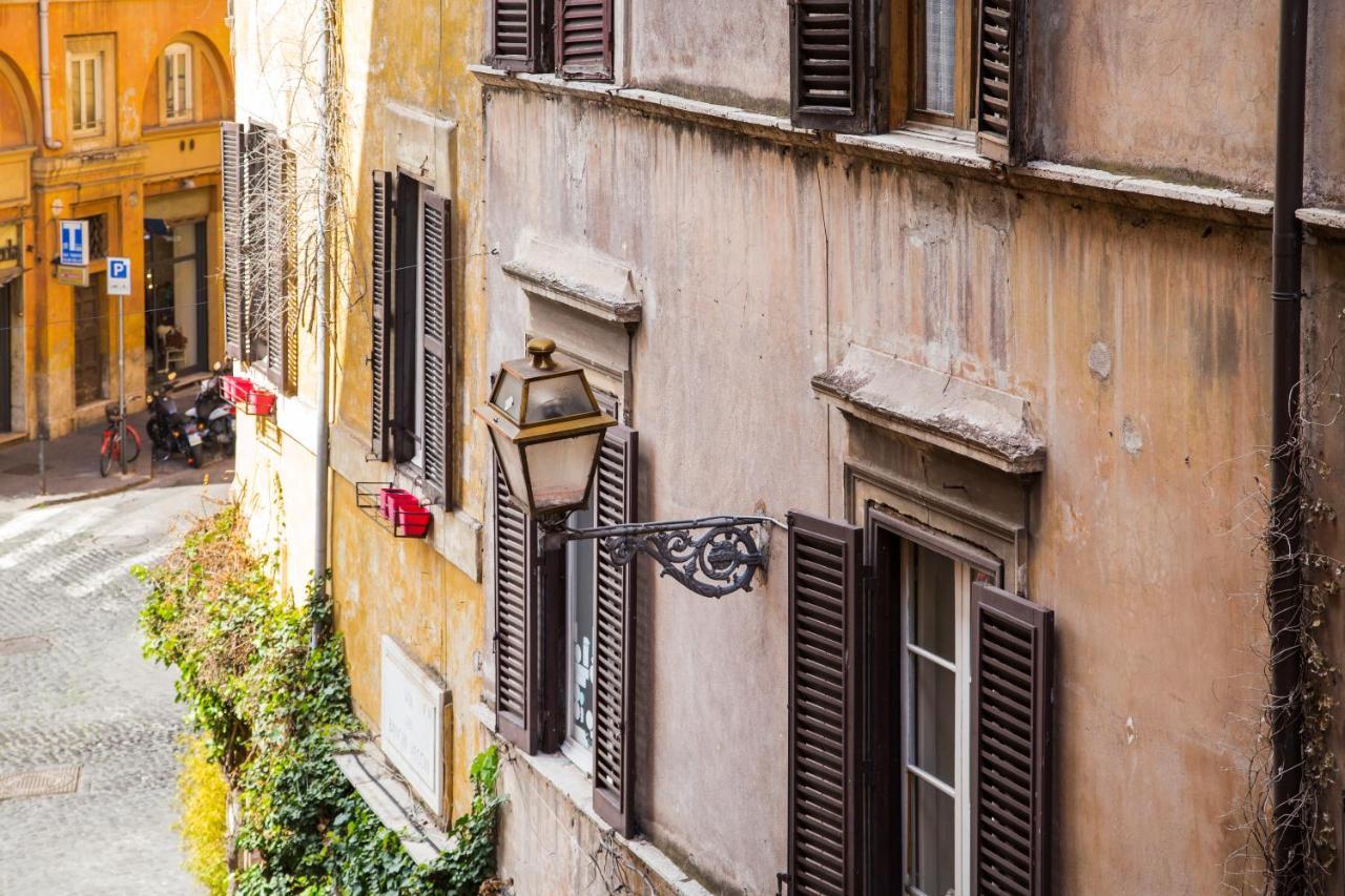 Trasteverehome - Central Monserrato House With Balcony Rome Buitenkant foto